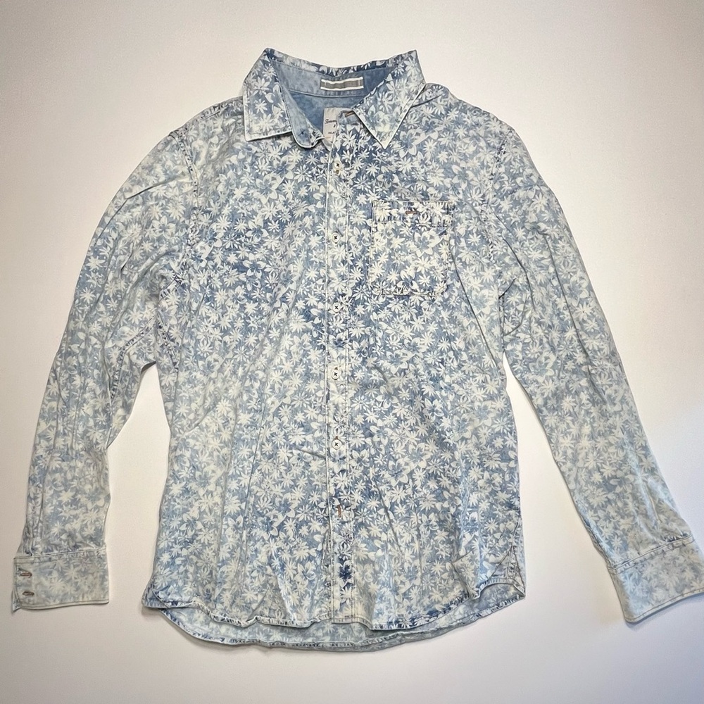 Tommy Bahama Shirt Men Large  Blue Floral Island Crafted Light Denim Button Up